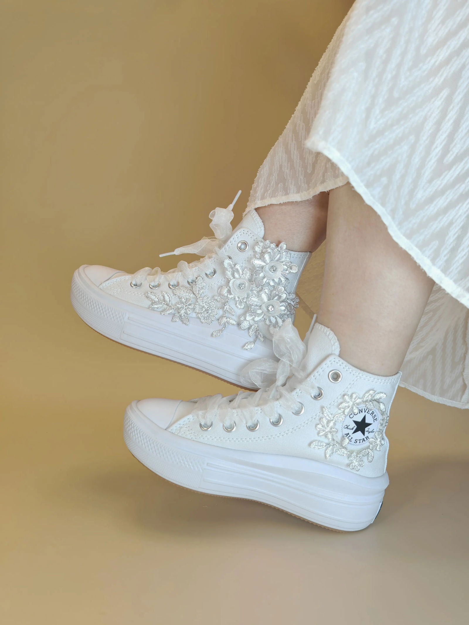 Floral Lace High-Top Sneakers - My Store