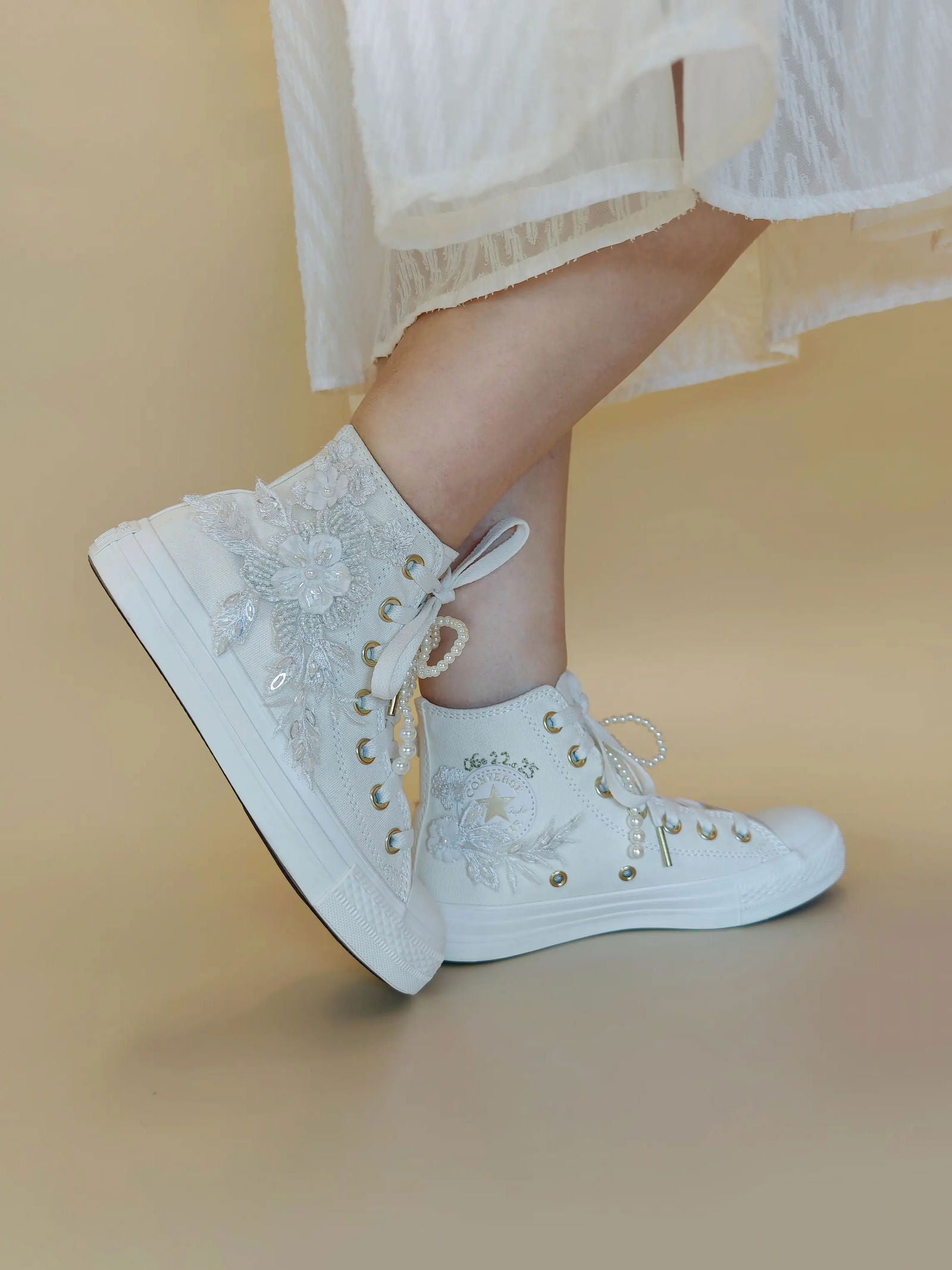 Pearl Lace Charm High-Top Sneakers - My Store