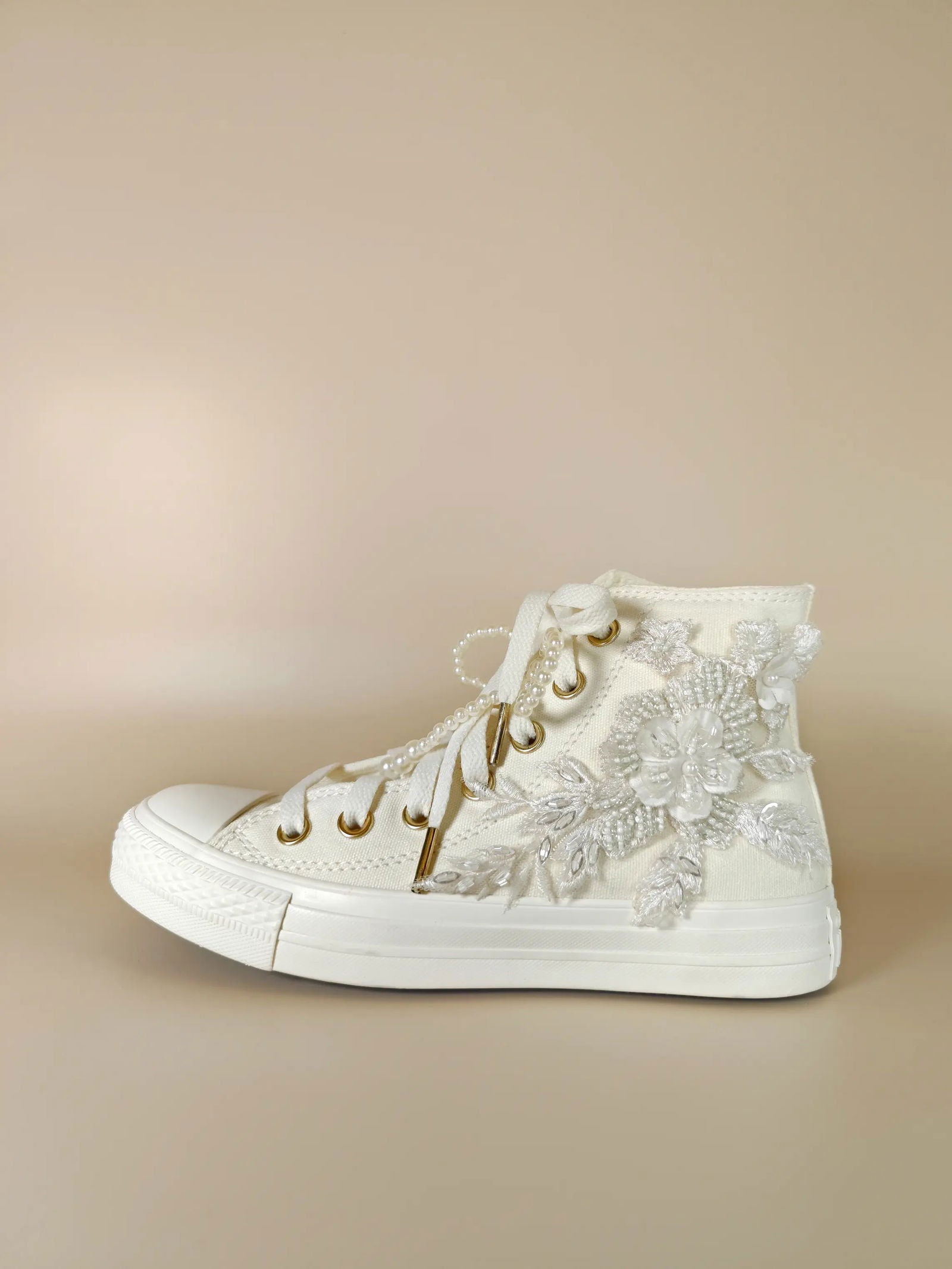 Pearl Lace Charm High-Top Sneakers - My Store